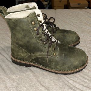 Birkenstock Women's Bryson Shearling Nubuck Boots Size 40 (L9) (M7)